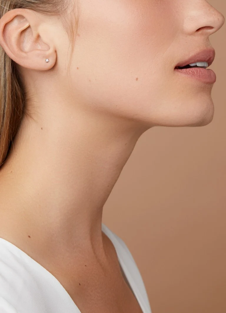 Diamond Point White gold solitaire lab-grown diamond stud earrings, 0.04 ct. 0.04 ct diamond Lab-grown diamond
