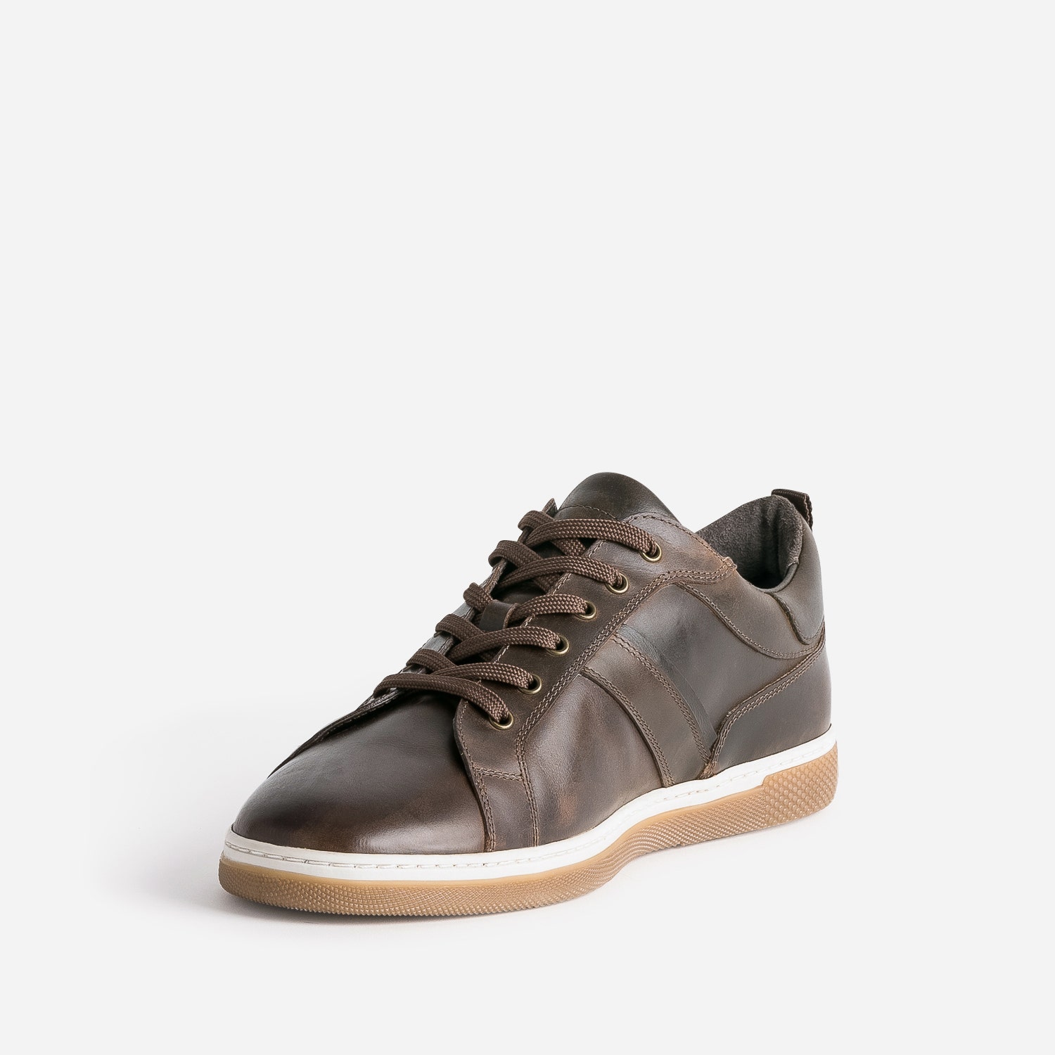 Tennis marron en cuir