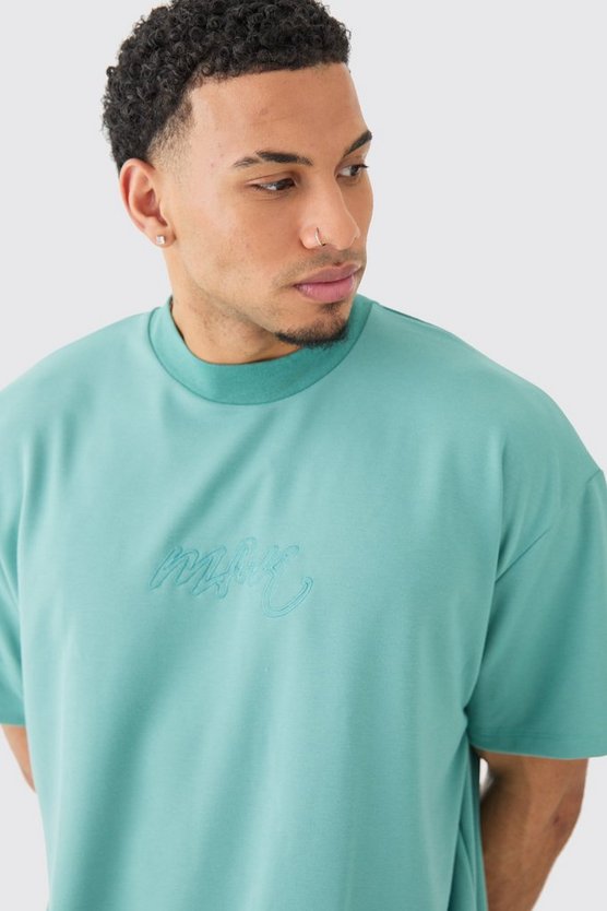 Oversize Premium T-Shirt mit Stickerei