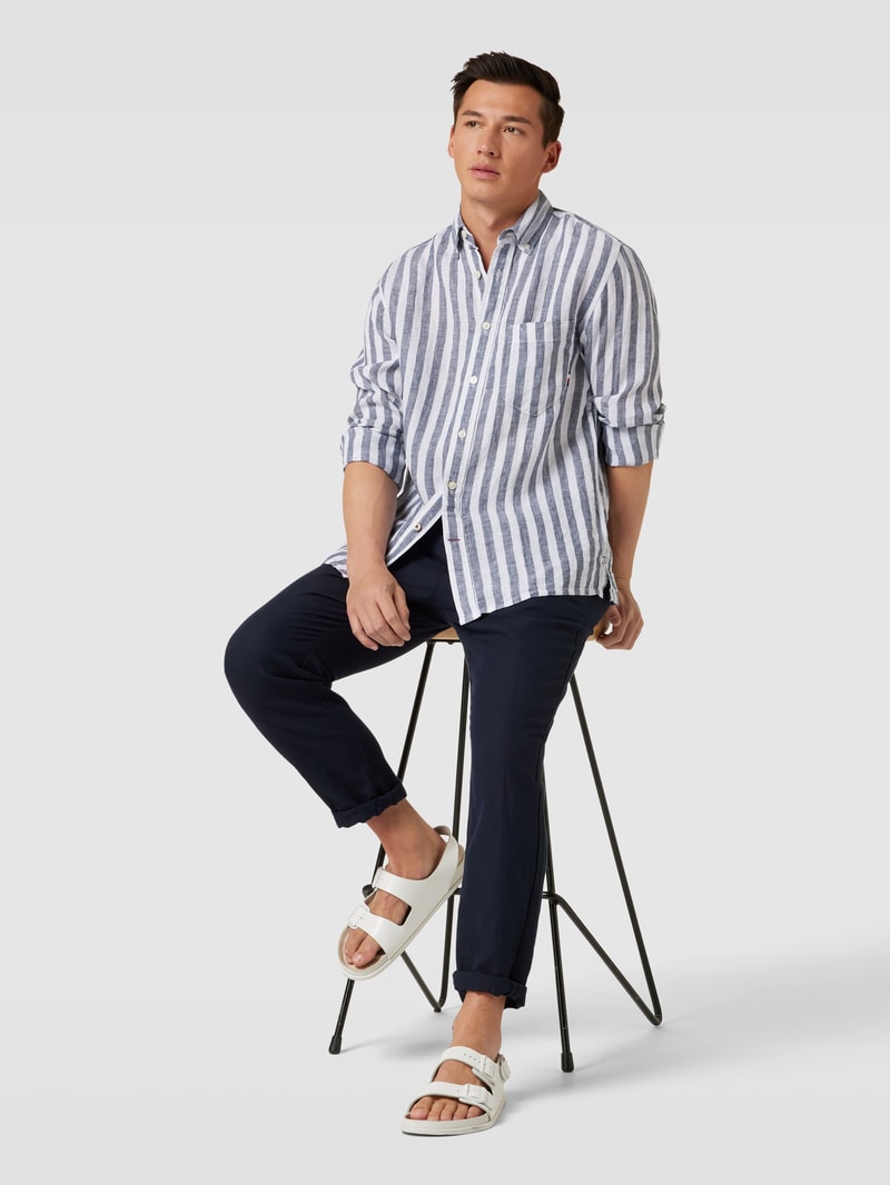 Freizeithemd aus Leinen mit Brusttasche Modell 'BRETON' in marineblau