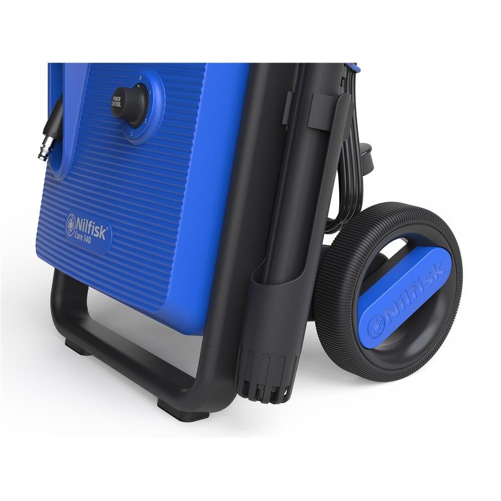Nilfisk Hochdruckreiniger Core 140-6 PowerControl, Druckregulierung, 6 m, Schlauchtrommel, 140 bar, für Haus Garten und Auto, blau/schwarz