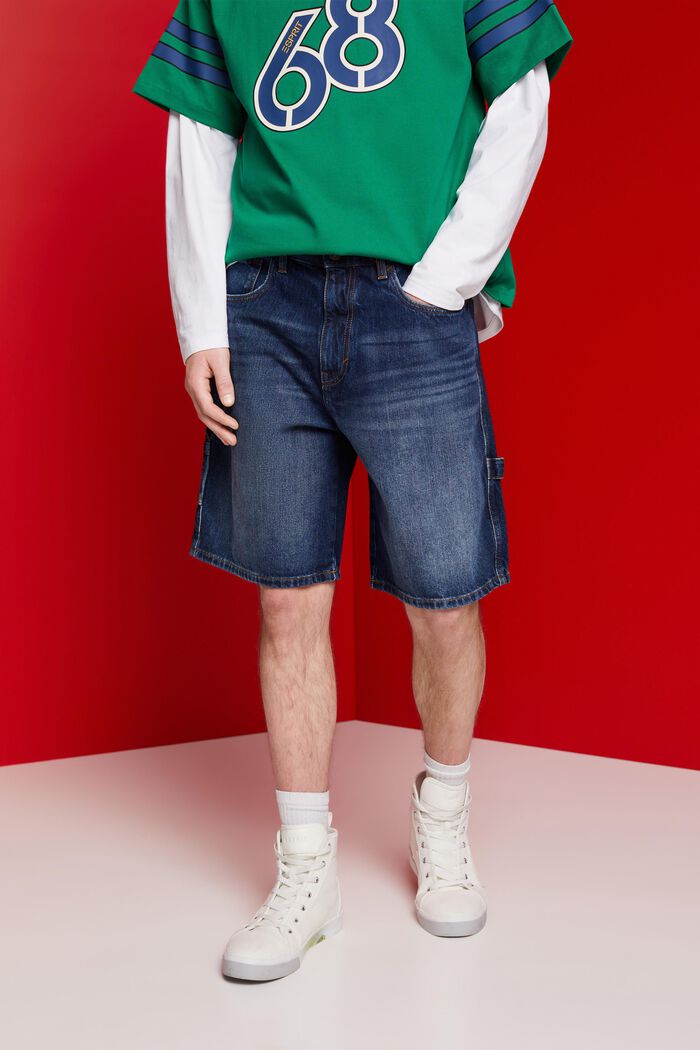 Locker geschnittene Jeansshorts