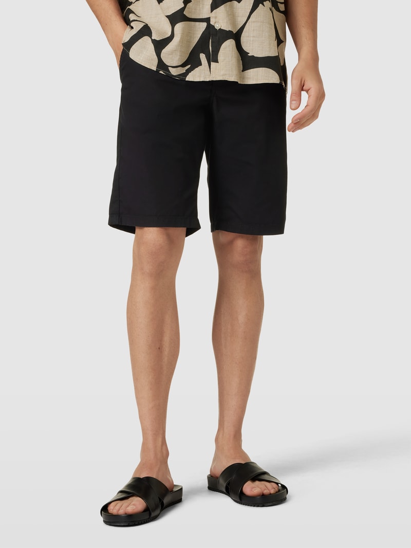 Bermudas mit französischen Eingrifftaschen in schwarz