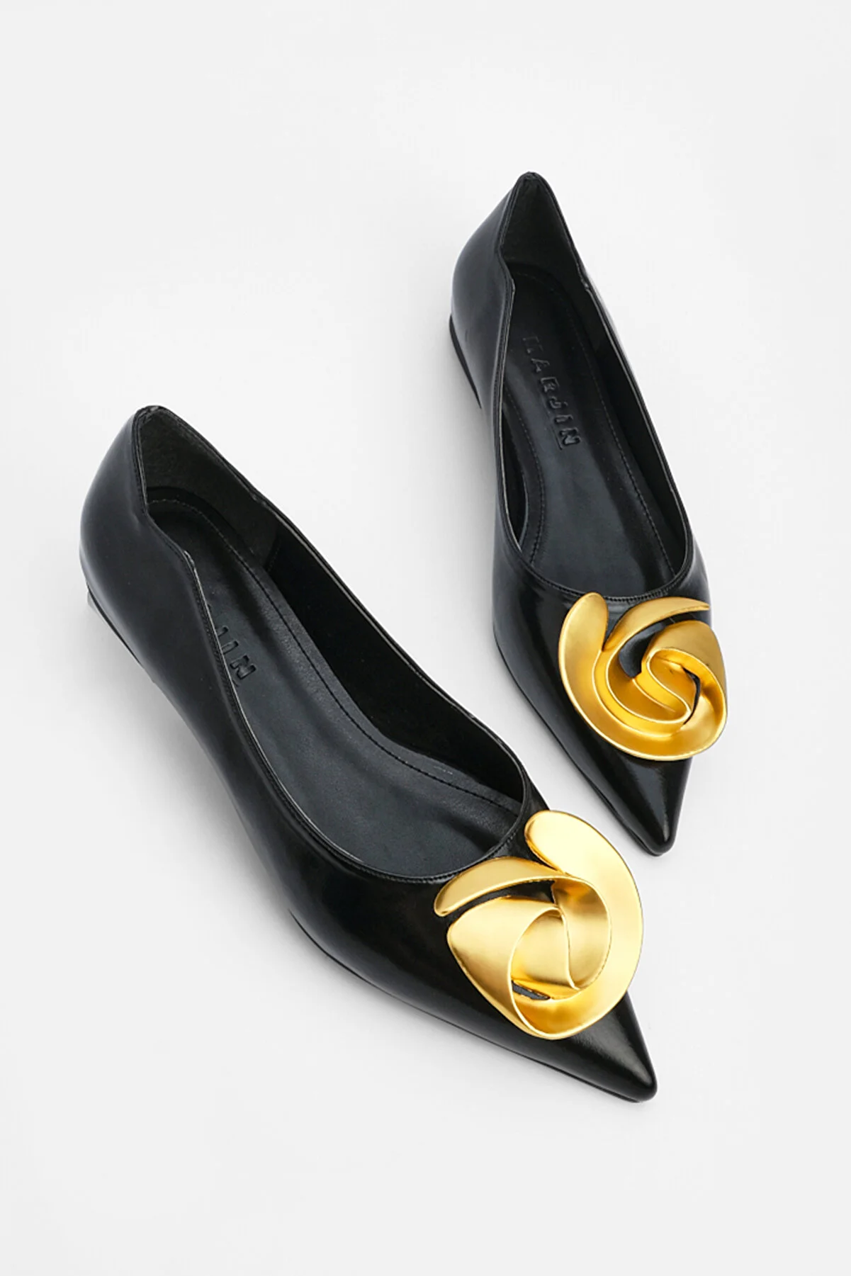 Marjin  Ballerinas mit spitzer Spitze und Schnalle für Damen Zenta Schwarz