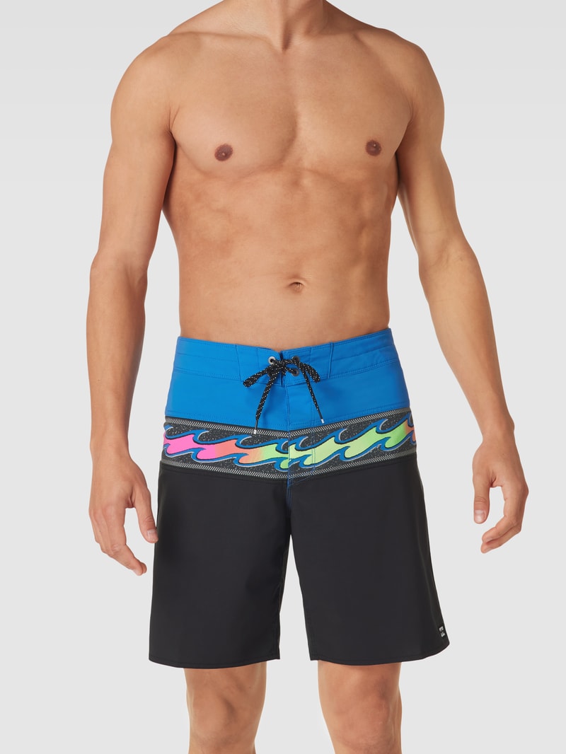 Badehose mit Allover-Muster Modell 'MOMENTUM in schwarz