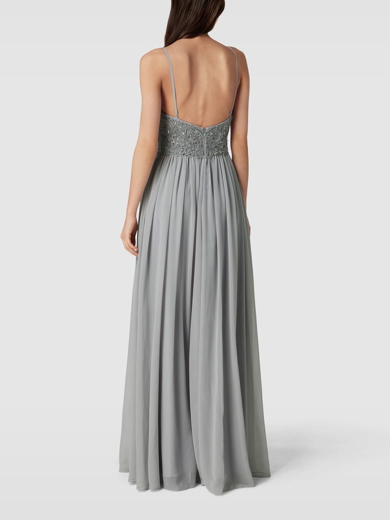 Abendkleid mit Ziersteinbesatz in mittelgrau