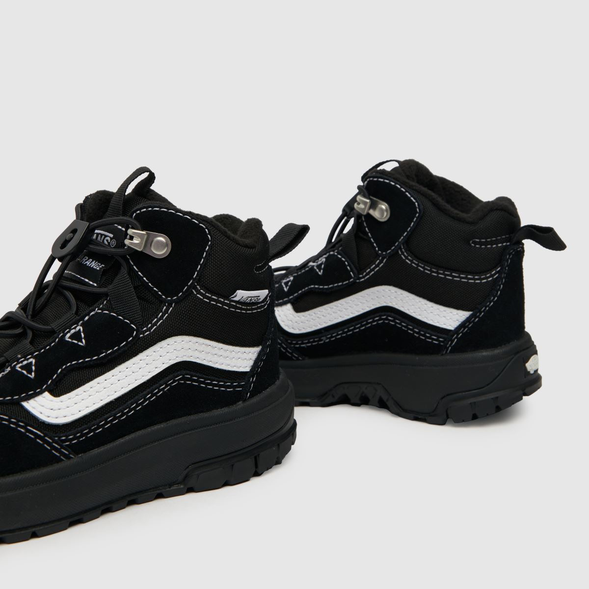 Vans svarta och vita ultrarange hi mte-1 pojkar junior träningsskor