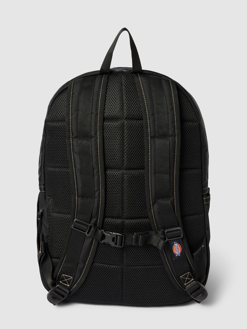 Rucksack mit Label-Patch in schwarz