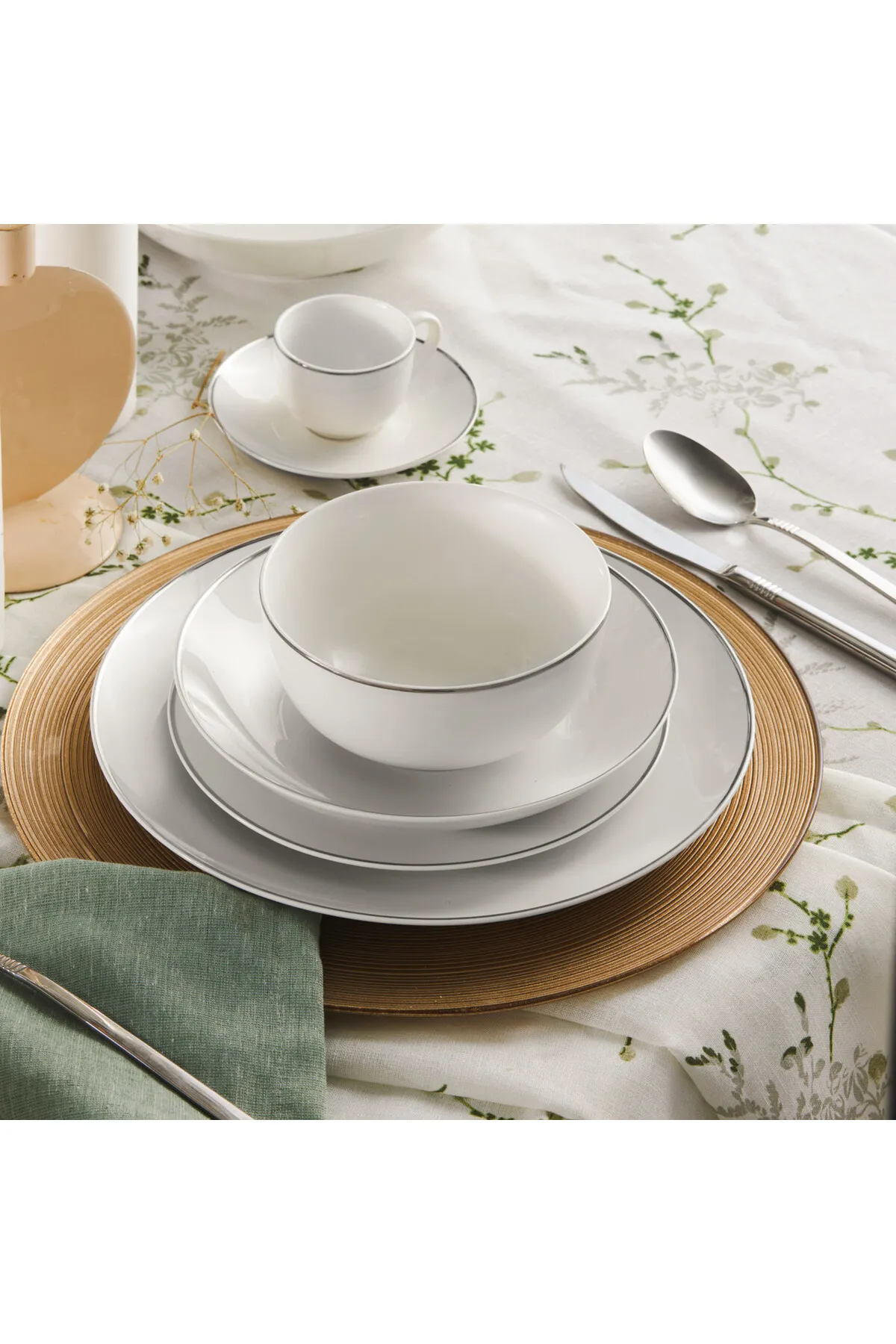 Karaca  Rowan 69tlg. 12 Personen New Bone Geschirr Platin, Linien auf Porzellan, New Bone Tafelservice