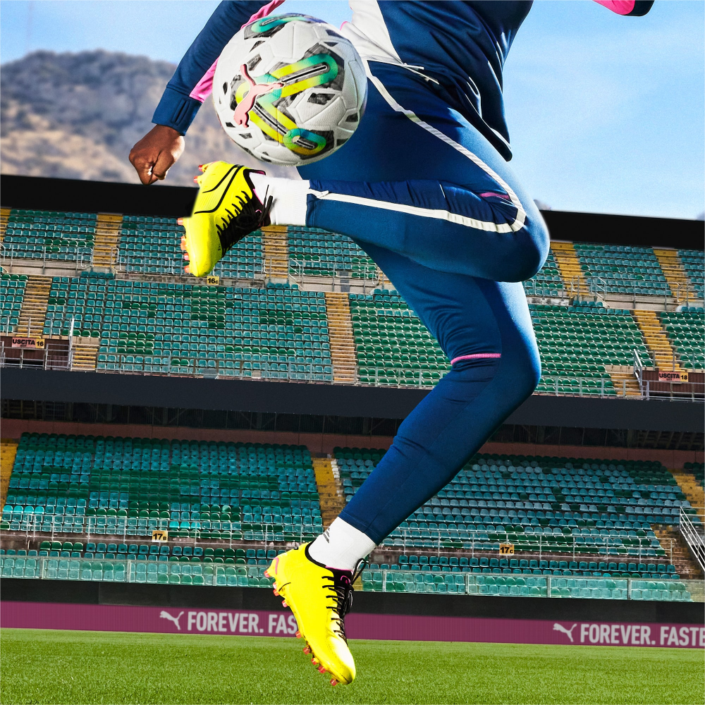 PUMA King Ultimate FG AG 107565_04 / pink