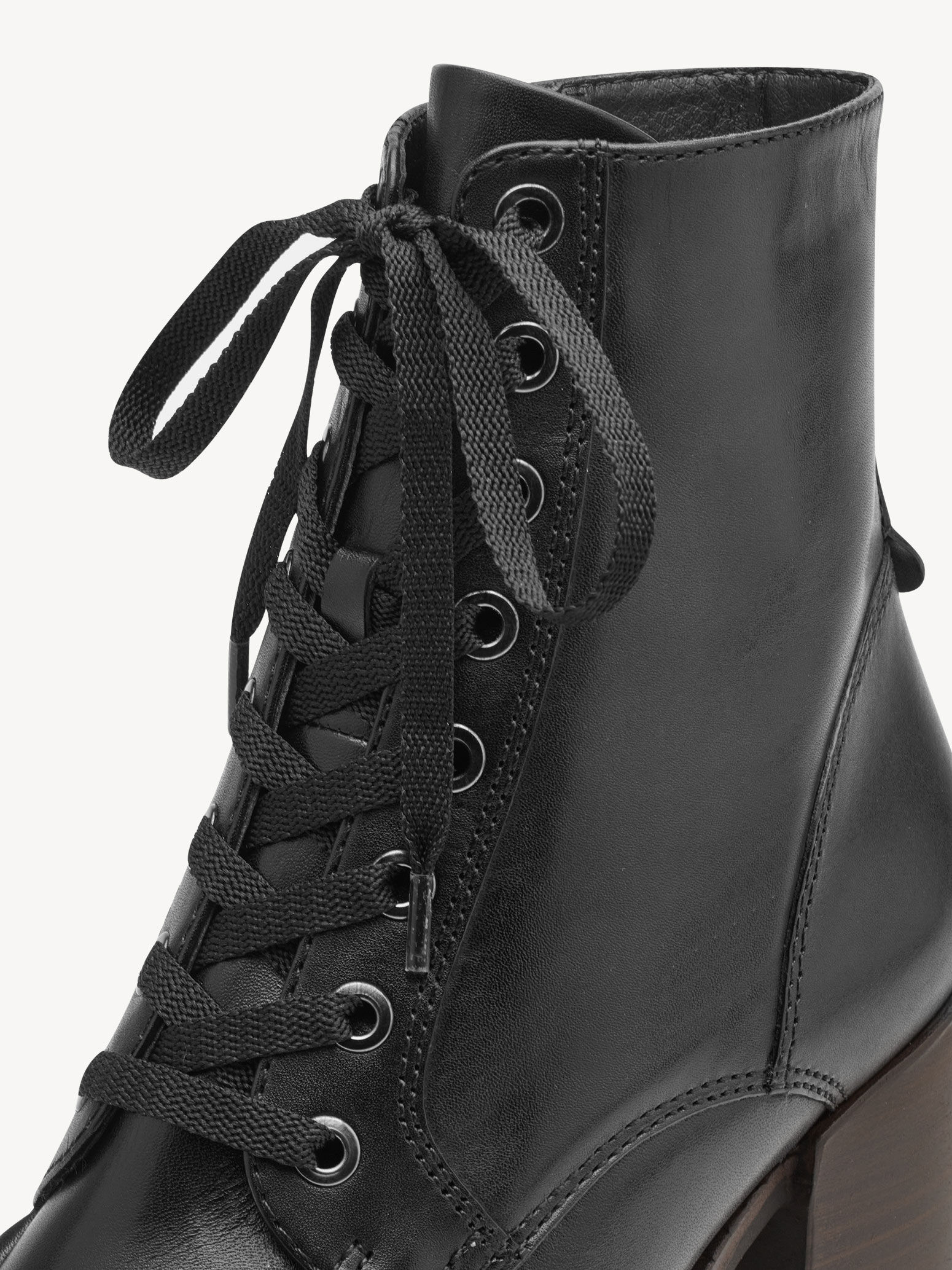 Bottine en cuir - noir