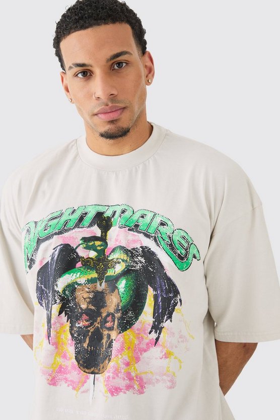 Kastiges Oversize T-Shirt mit Acid-Waschung