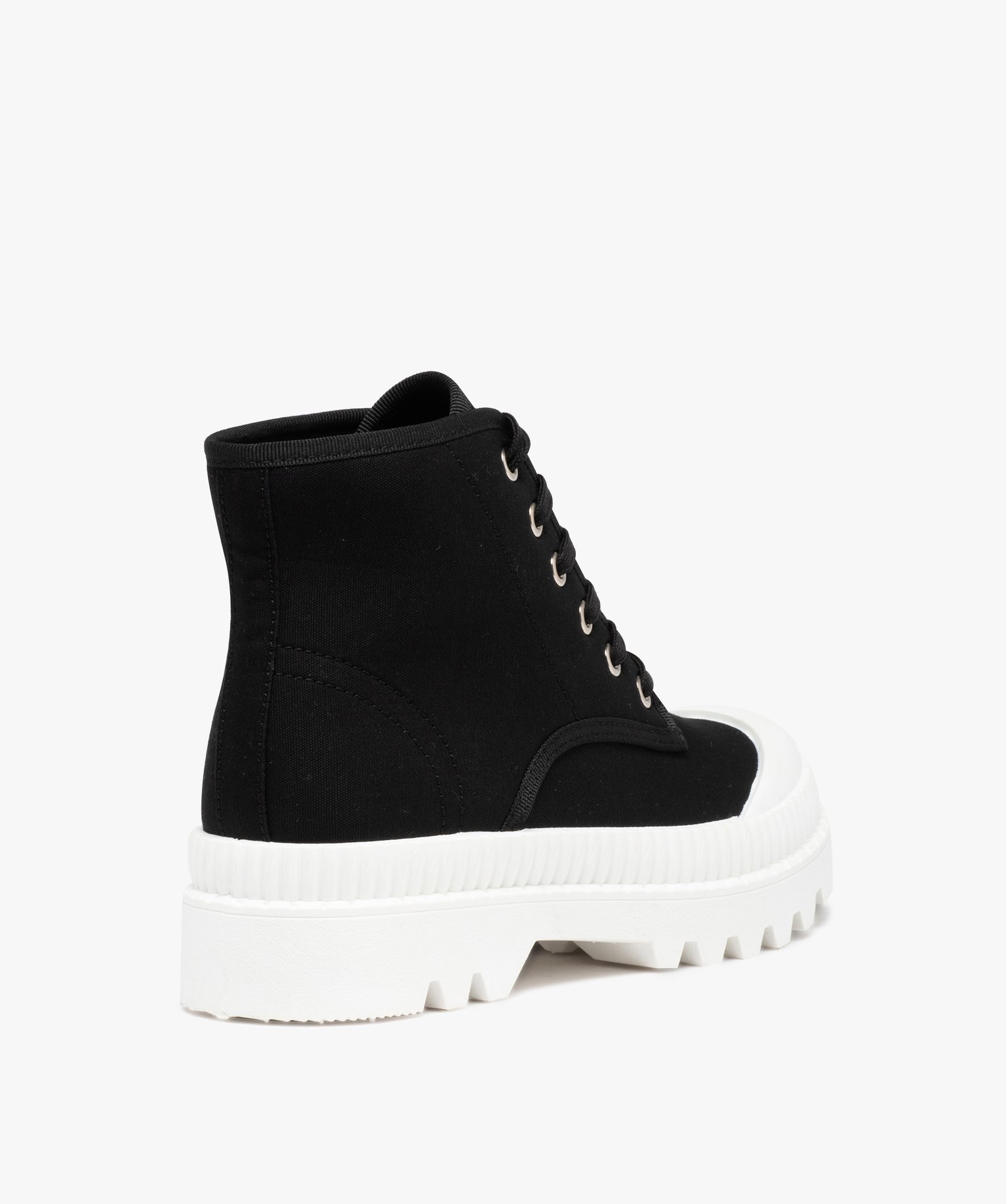 Baskets femme mid-cut en toile unie à semelle crantée noir | GEMO