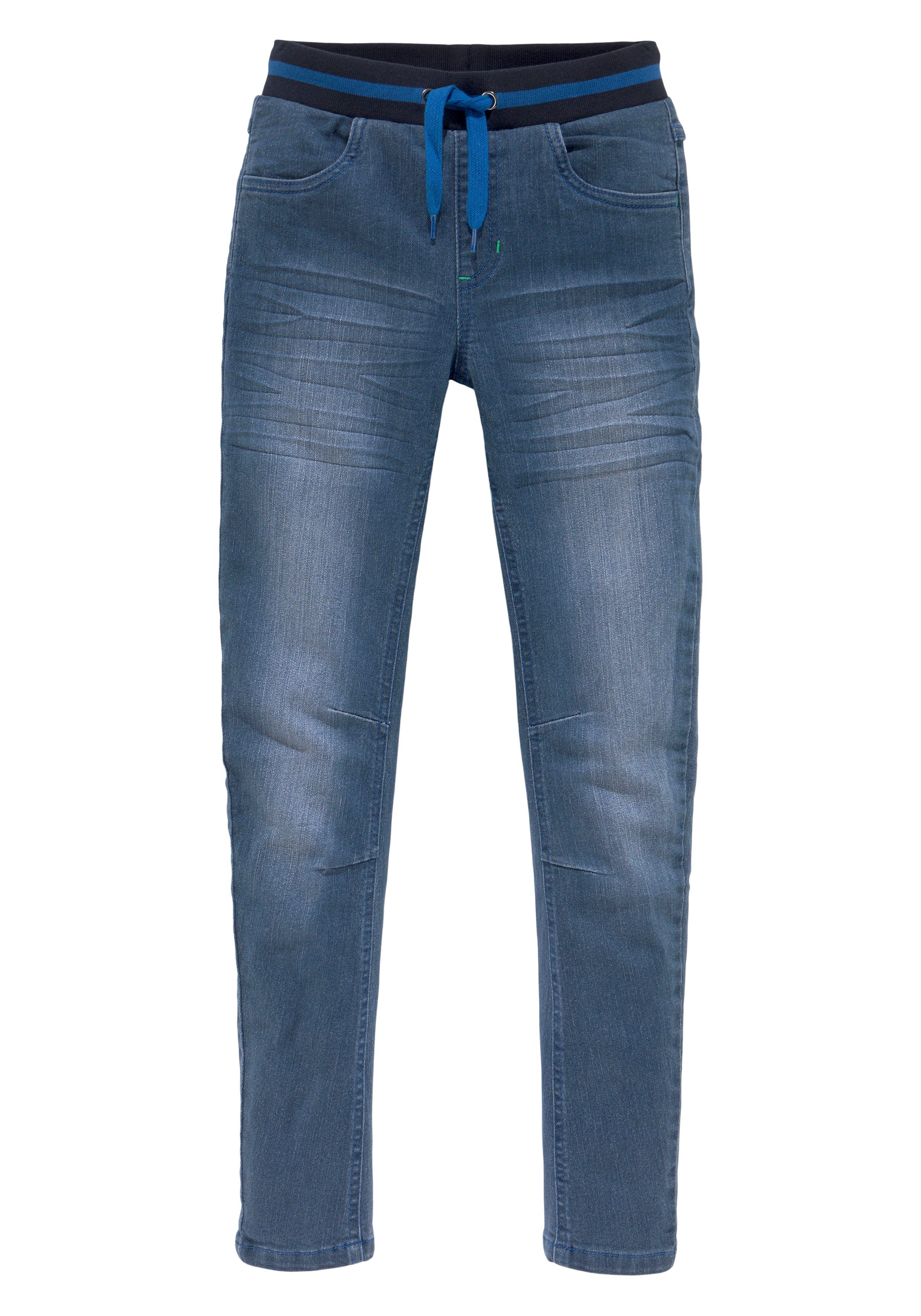Alife & Kickin Schlupfjeans Denim Logo-Stickerei auf Po-Tasche