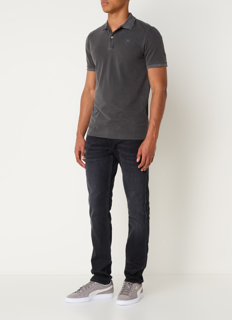 Koszulka polo G-Star RAW Dunda o klasycznym kroju, wykonana z organicznej bawełny piqué, z haftowanym logo.
