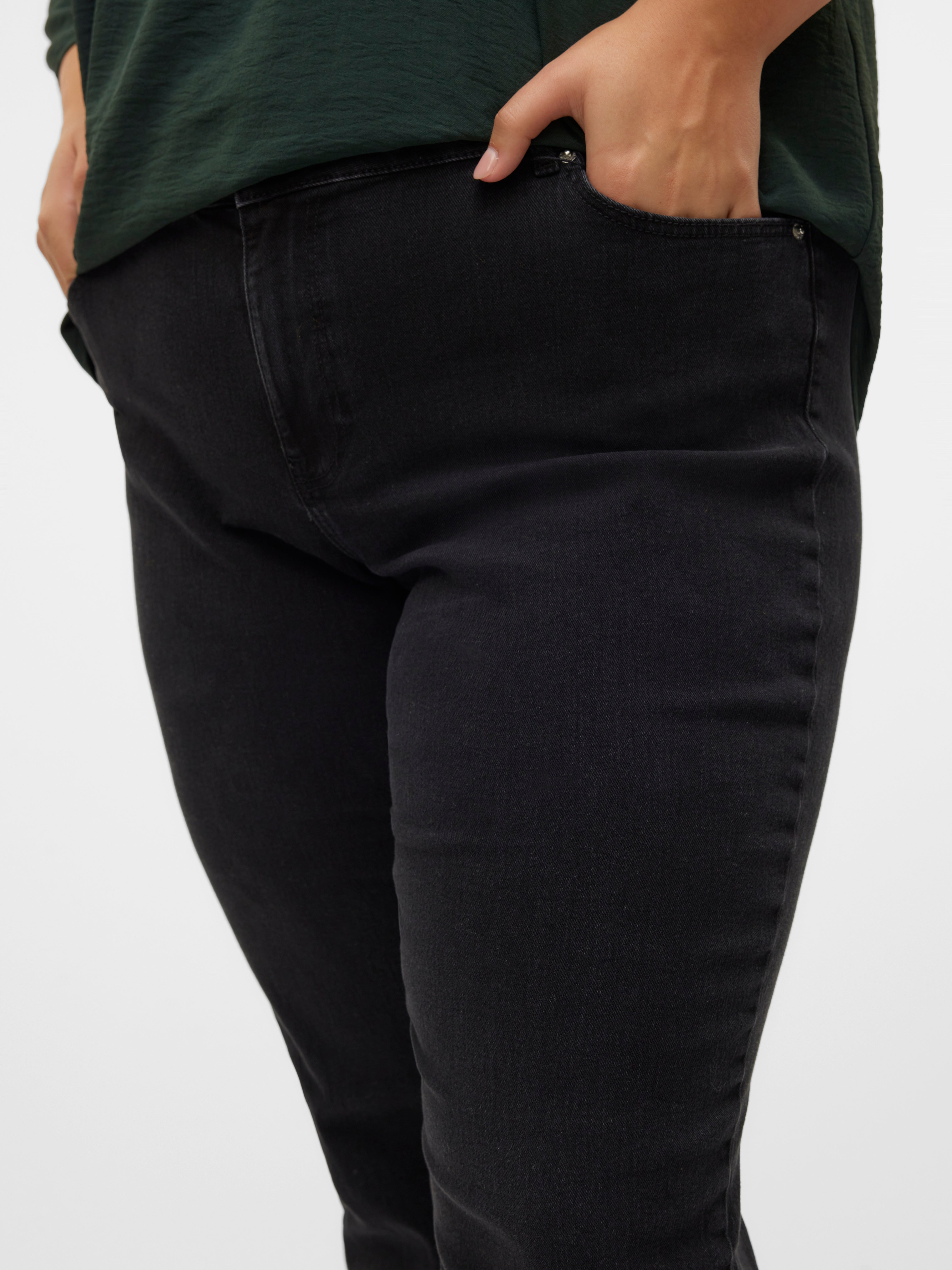 VMCJAKIE Mid Rise Gerade geschnitten Jeans