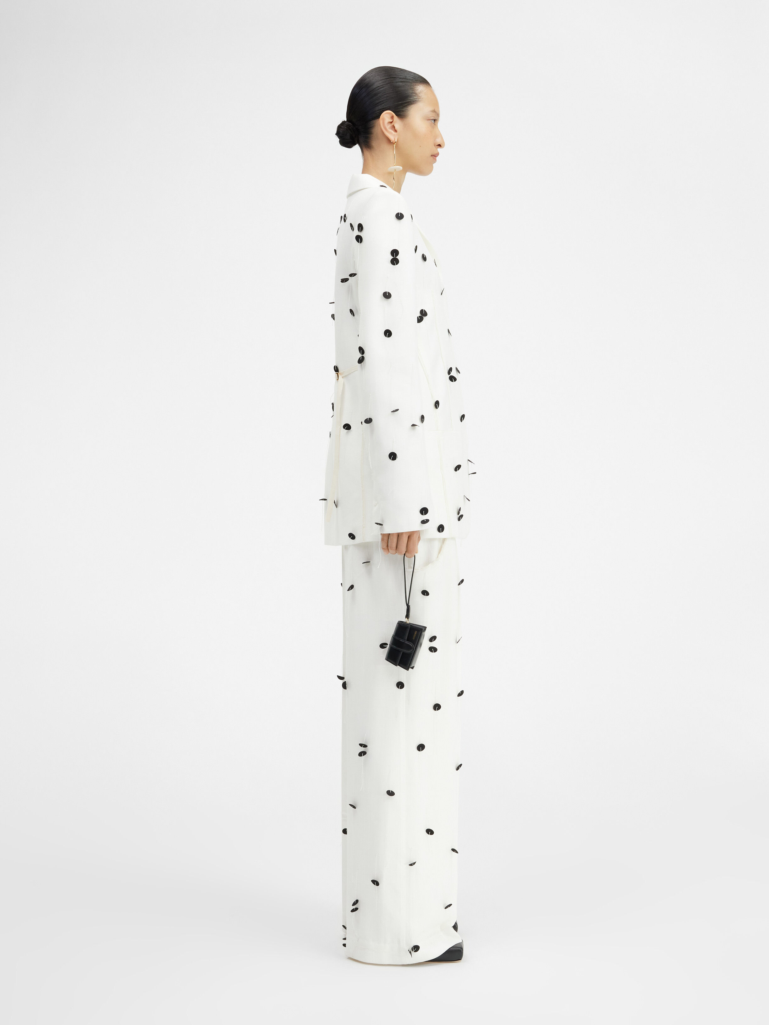 La veste Caraco brodée