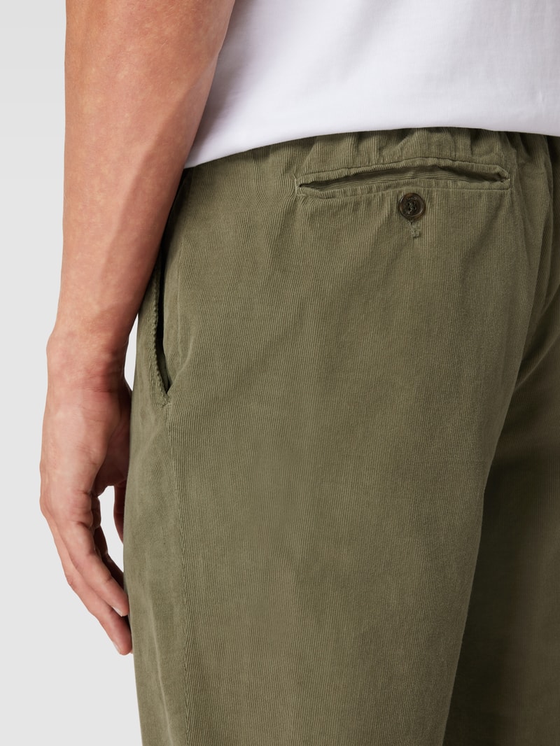 Slim Fit Anzug aus Cord in khaki