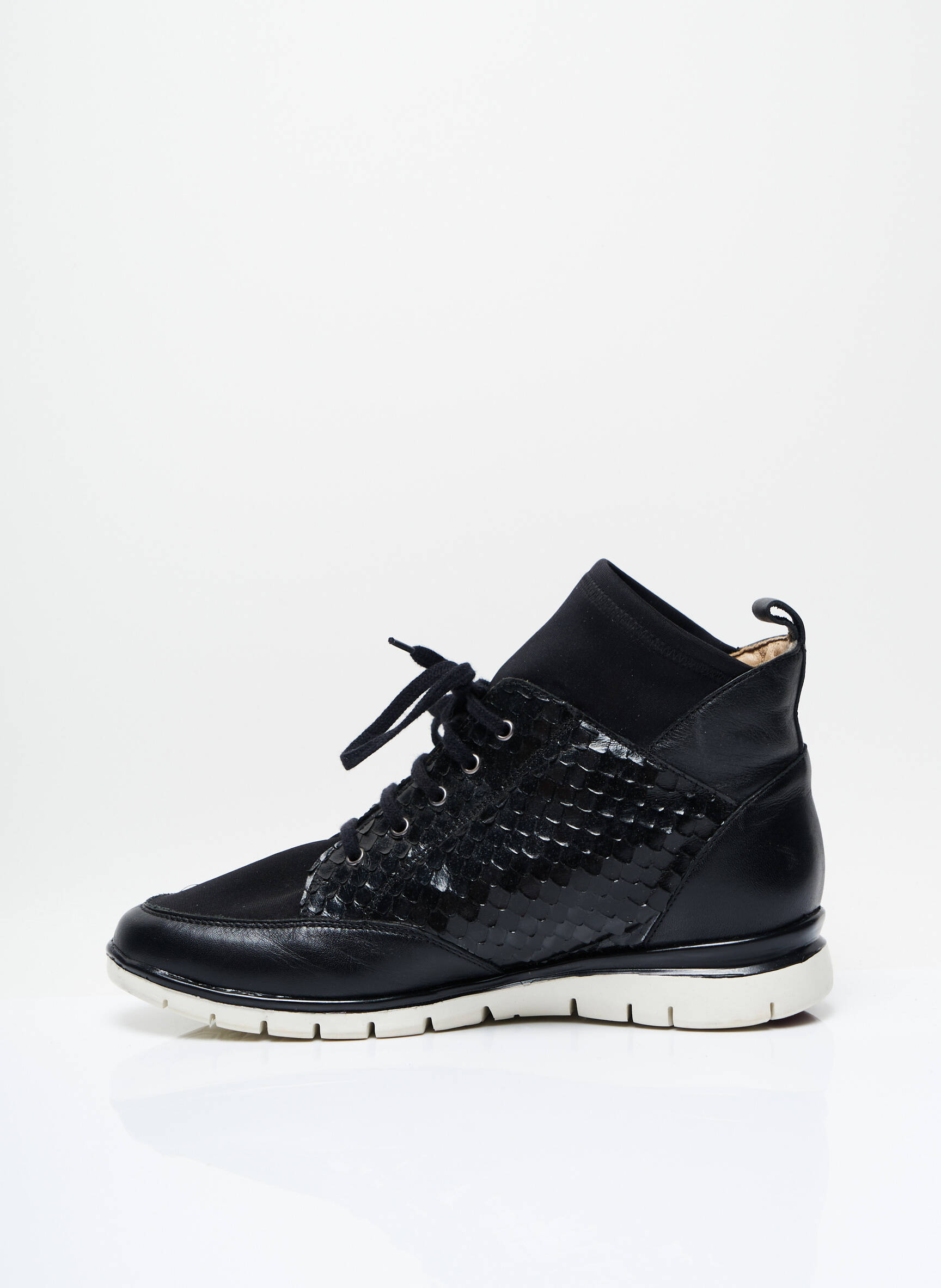 Piesanto Baskets Femme couleur noir