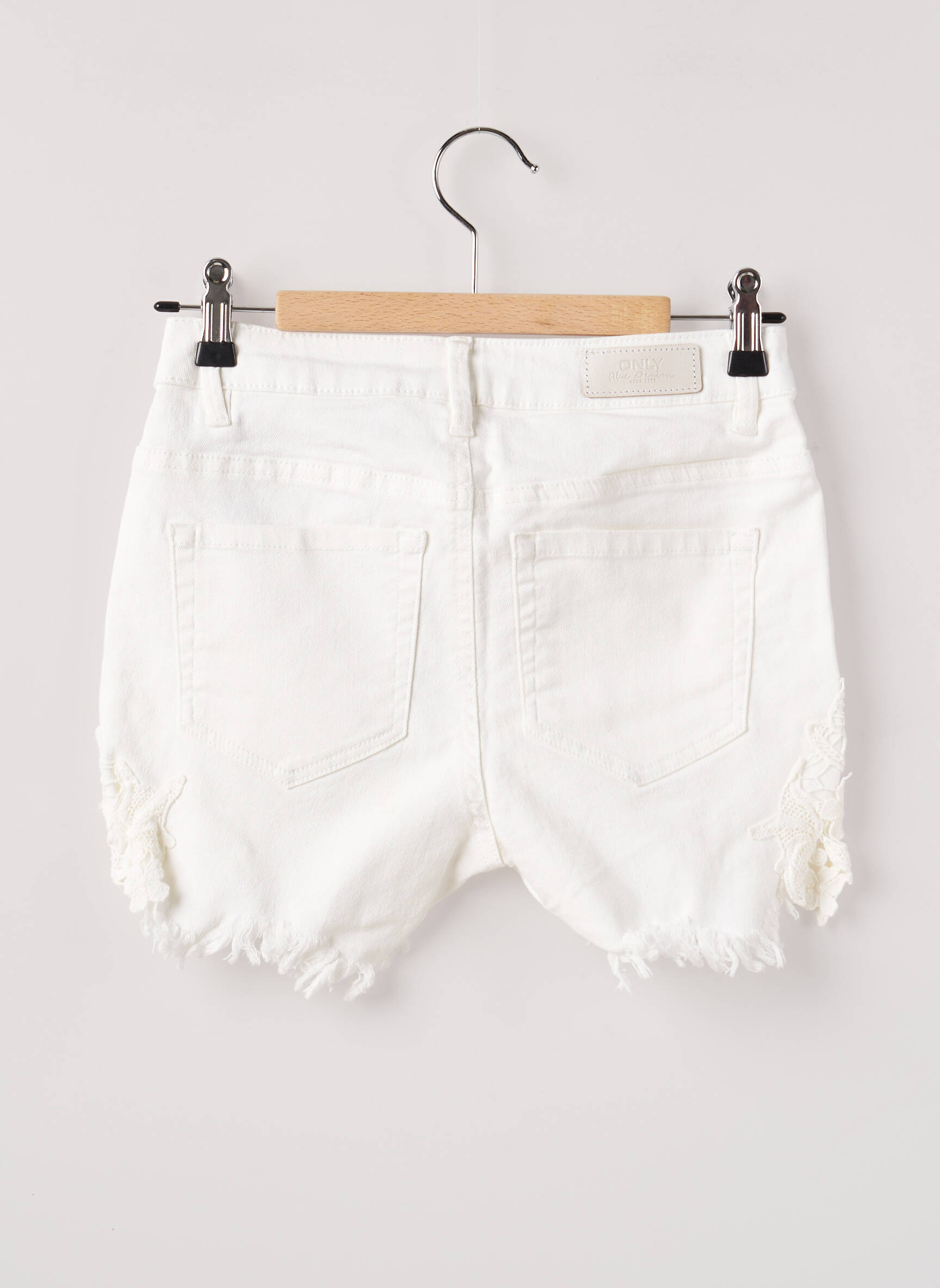 Only Shorts 1 Femme couleur blanc
