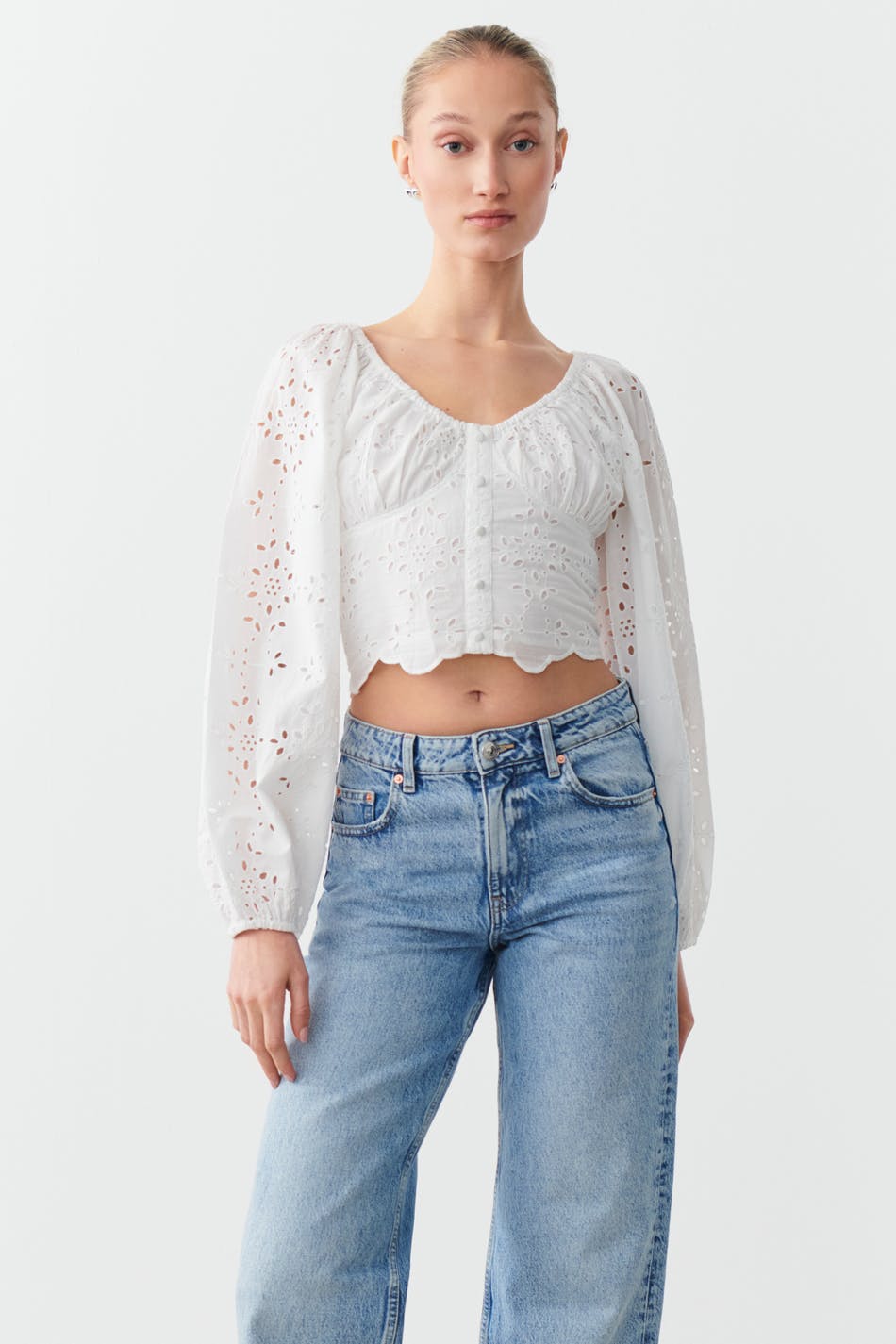 Broderie anglaise blouse