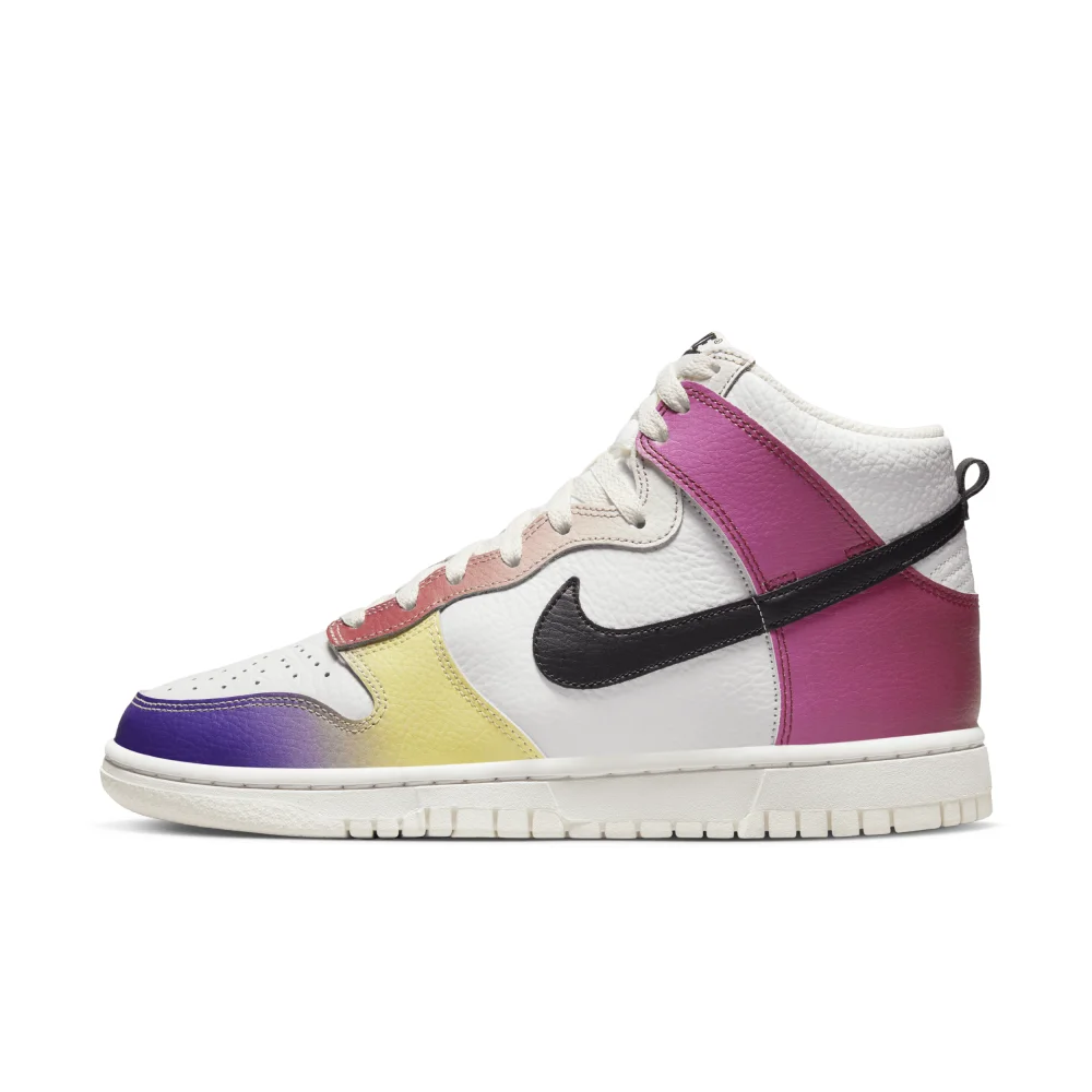 Nike Dunk High WMNS FD0802-100 / weiss
