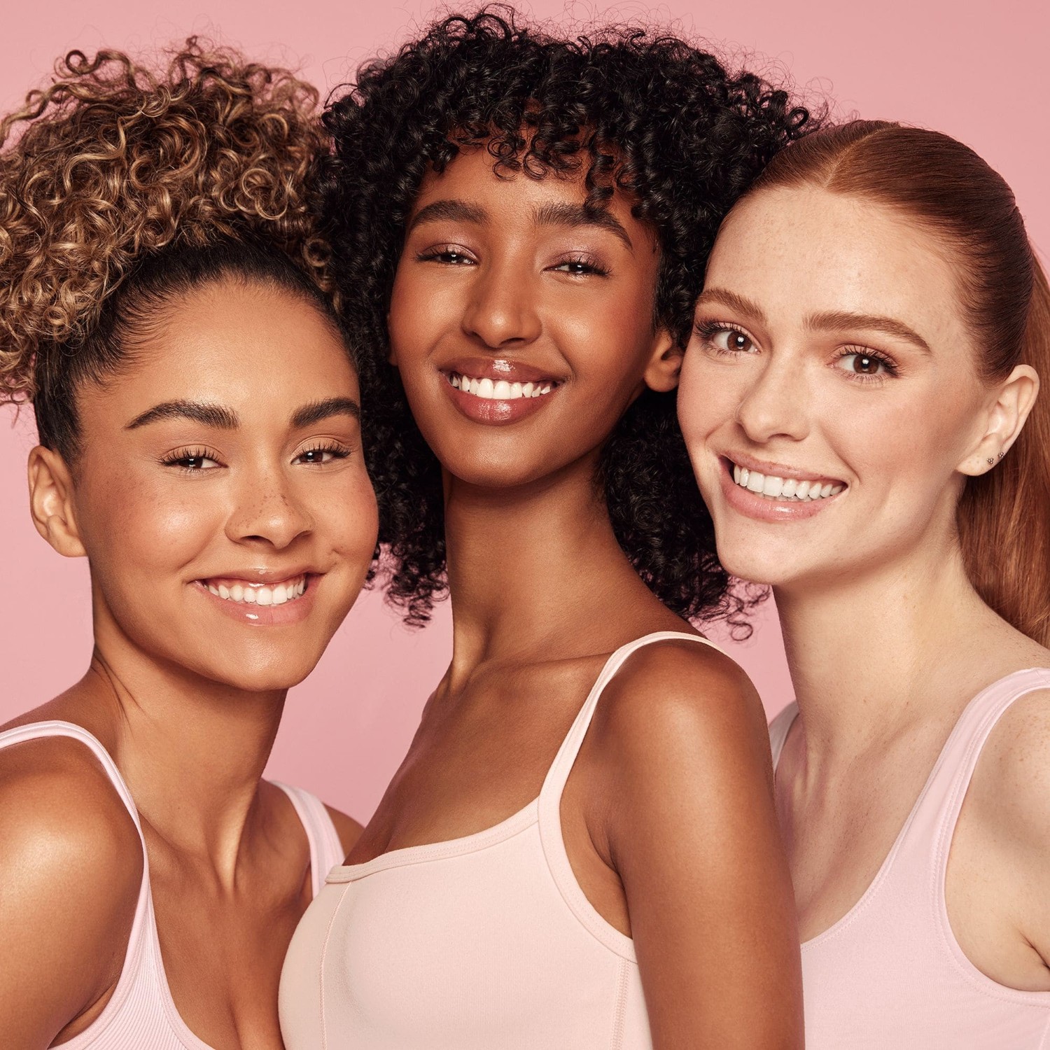 KYLIE COSMETICS Puder u prahu