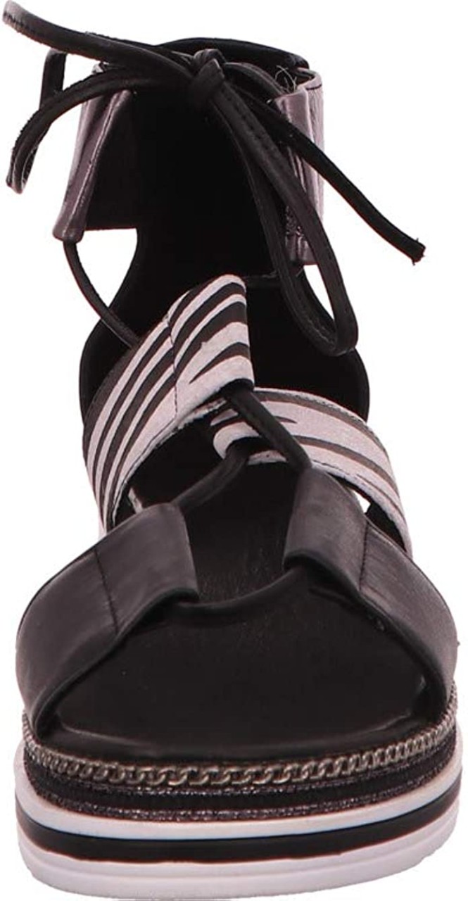 MACA KITZBÜHEL Klassische Sandalen schwarz