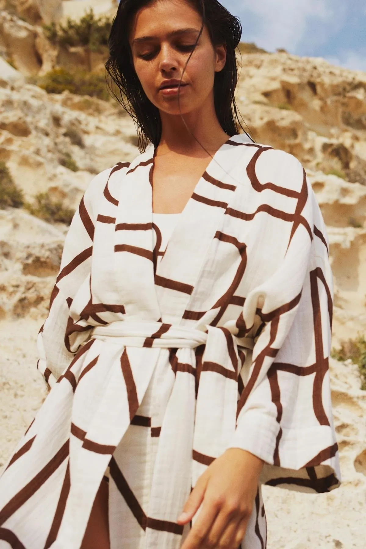 DeFacto  Nefes Istanbul X Gemusterter Strand-Kimono aus 100 % Baumwolle A4149ax23hs