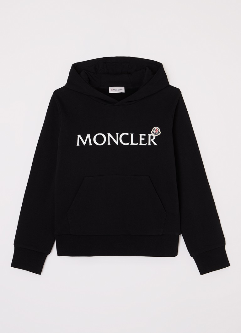 Moncler-huppari, jossa logopainatus ja kengurutasku