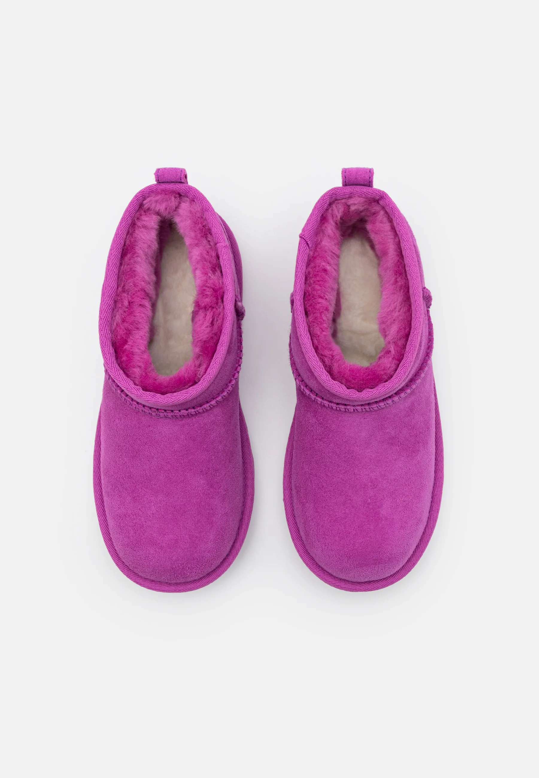 UGG CLASSIC ULTRA MINI UNISEX - Botines