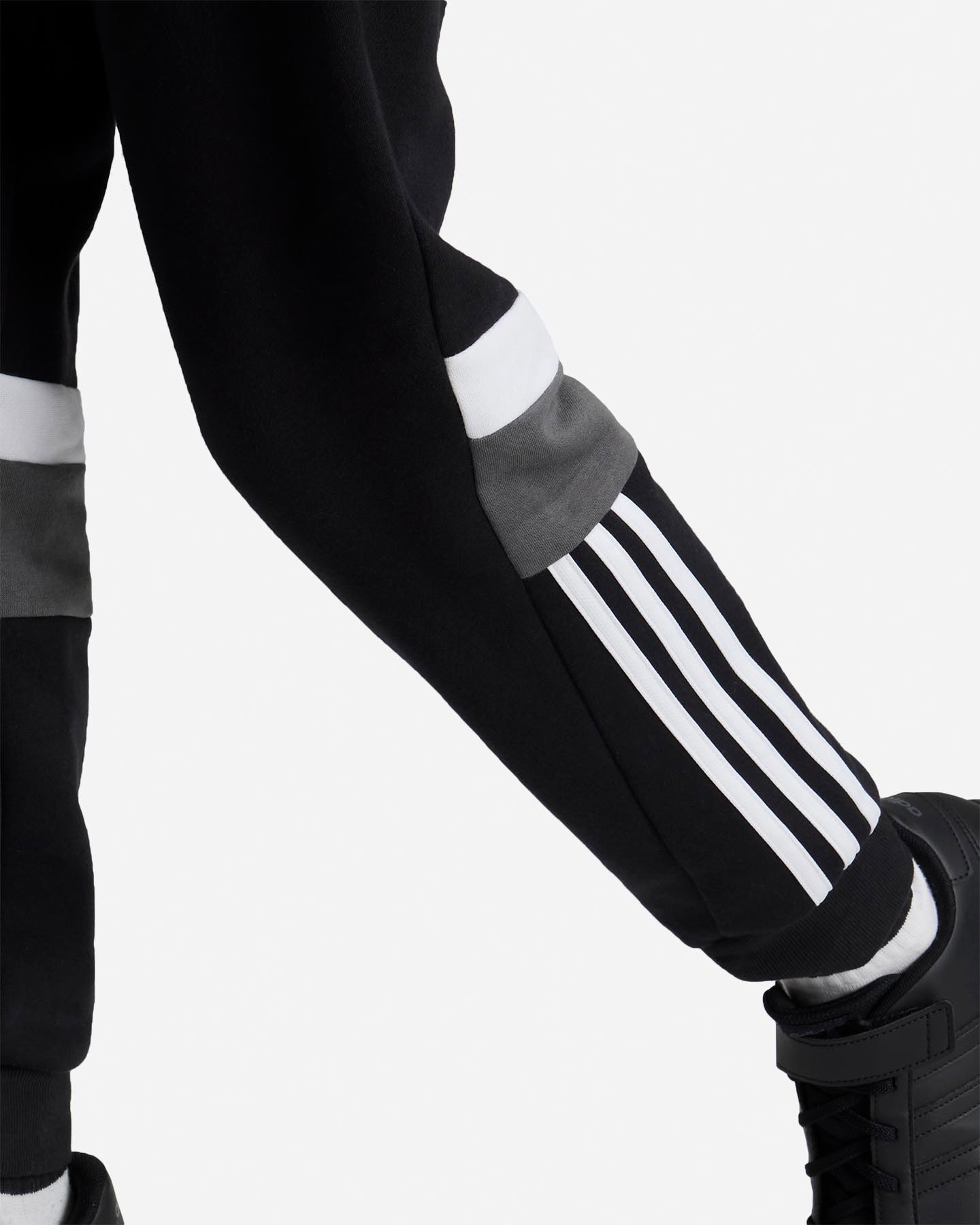 Nohavice Adidas Color Block Jr IS2531