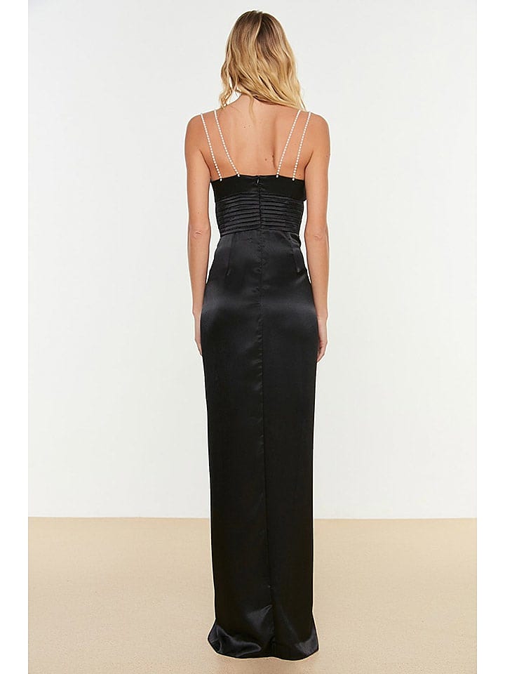 trendyol Kleid in Schwarz günstig kaufen 40
