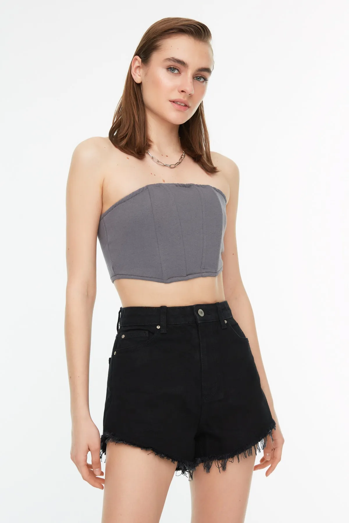 Trendyol Collection  Shorts - Schwarz - Mittlerer Bund