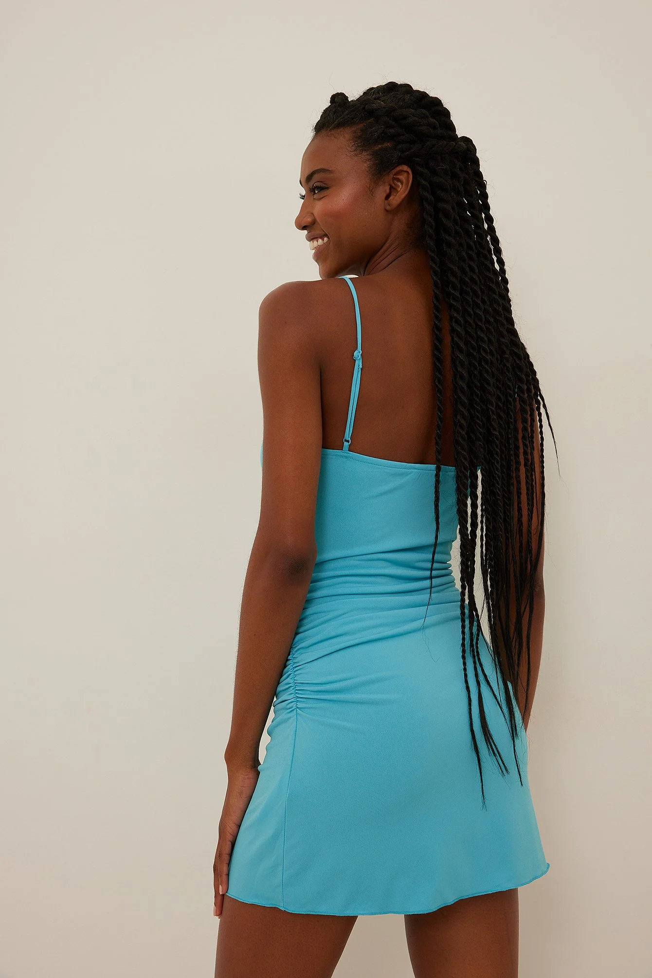 Minikleid mit gerafftem Detail