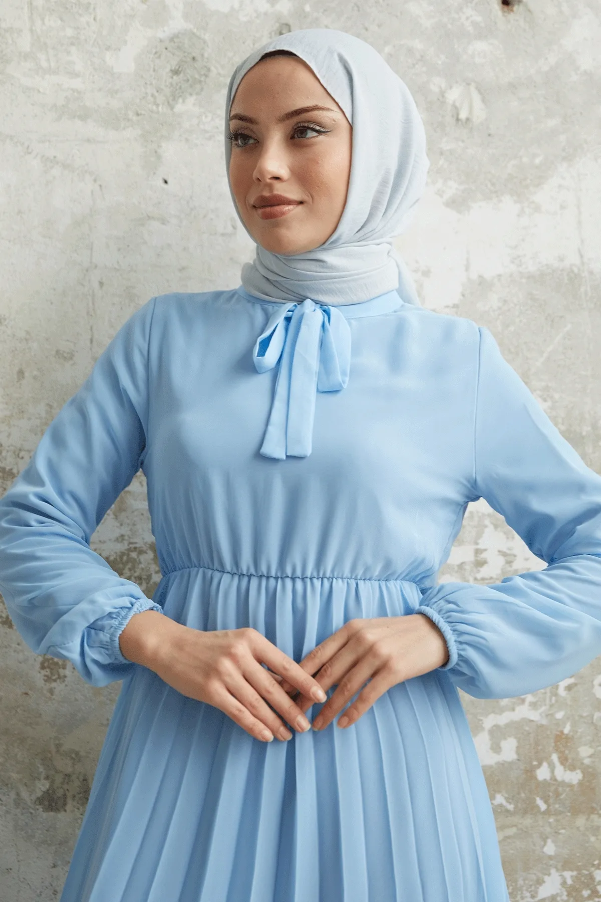 InStyle  Plissiertes Limelda-Chiffonkleid - Babyblau