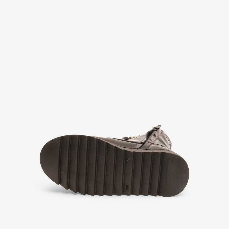 naomi black patent - Schwarz