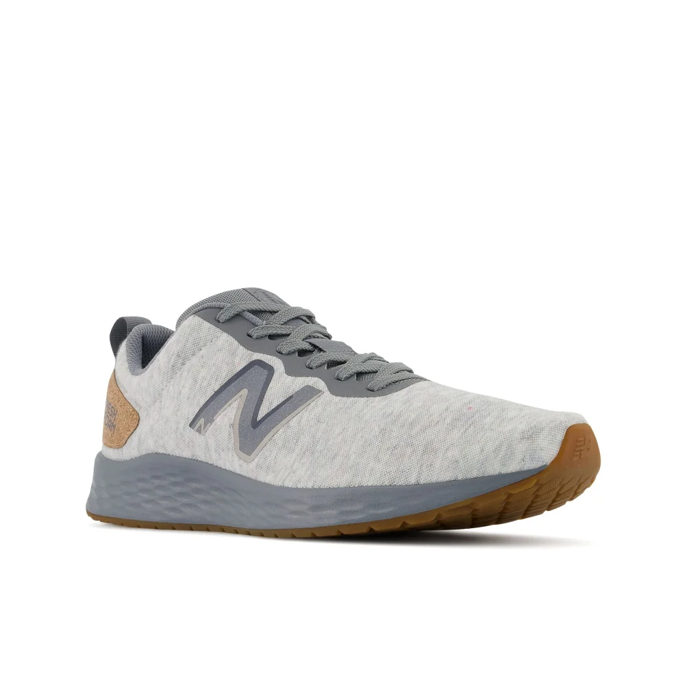 New Balance Arishi MARISGG3-030 / grau