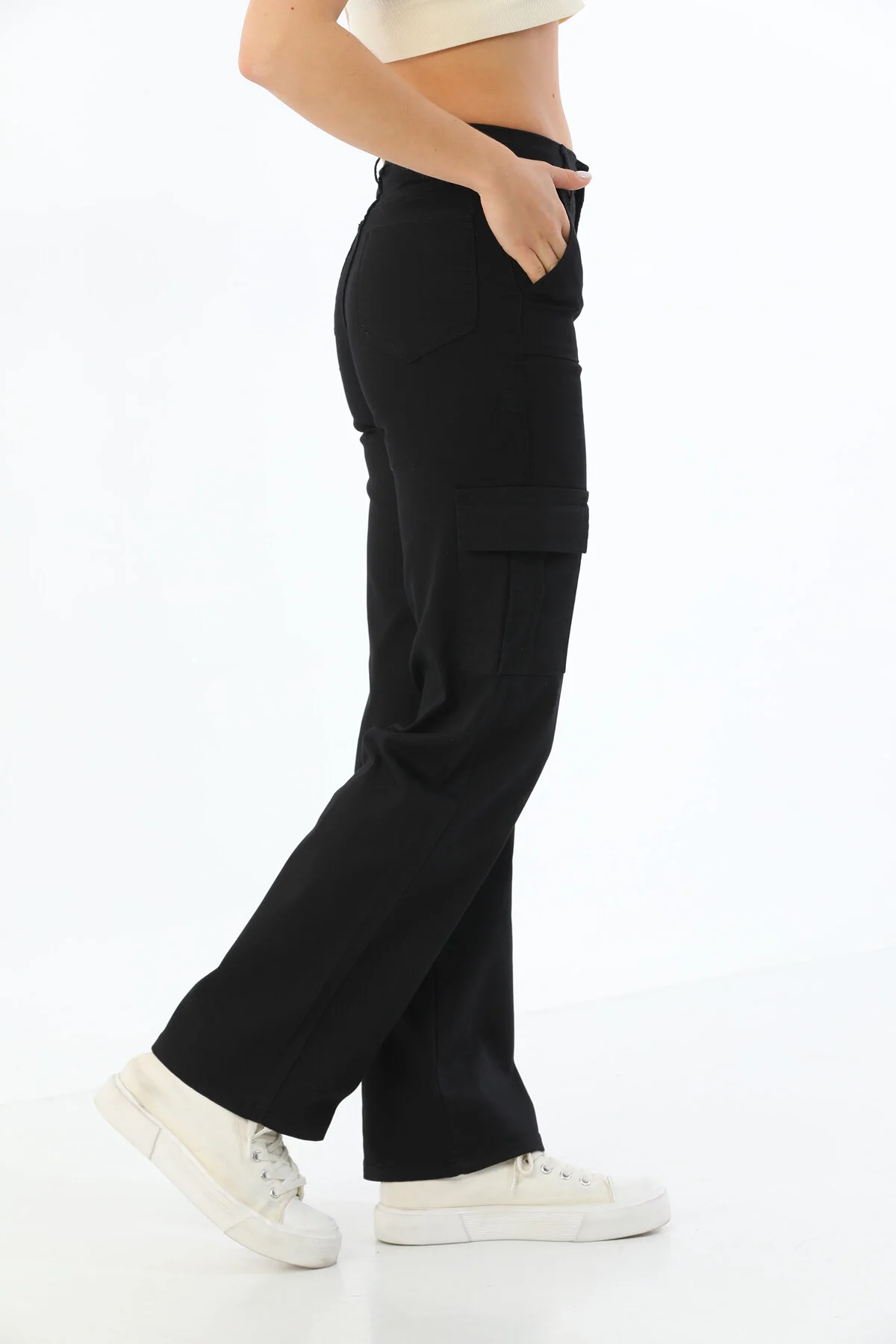 BİKELİFE  Schwarze Lycra-Hose mit hoher Taille und weitem Bein und Cargotaschen