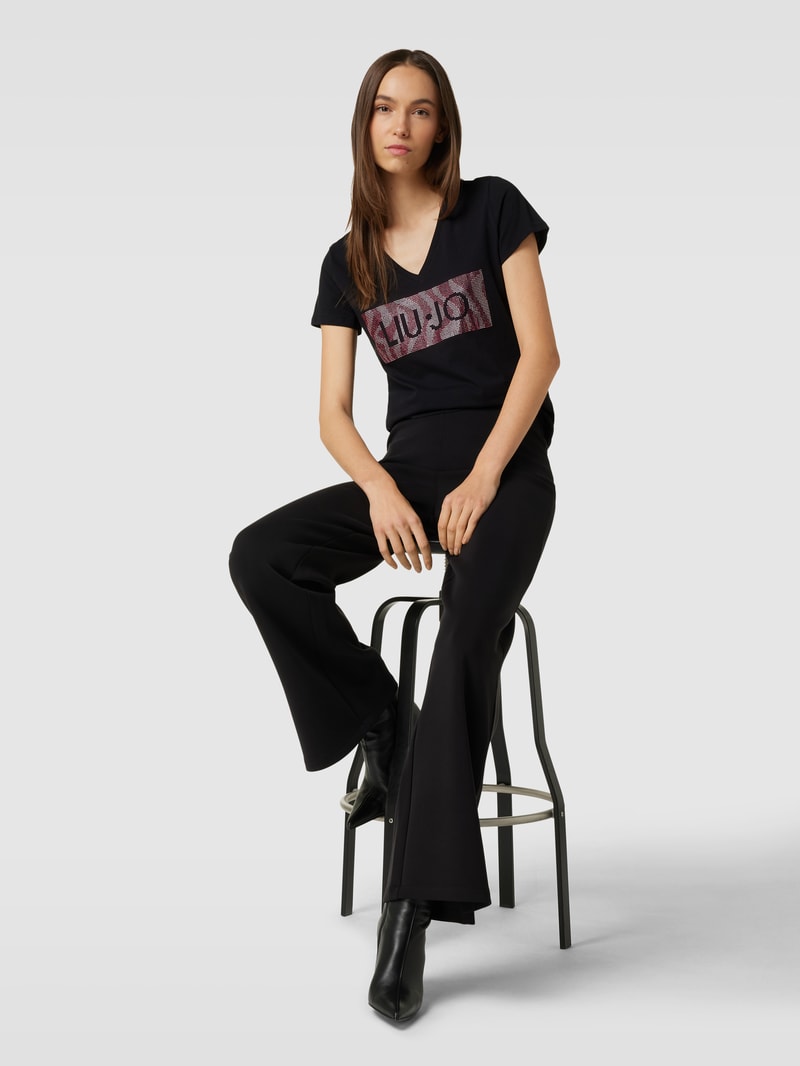 T-Shirt mit Ziersteinbesatz in black
