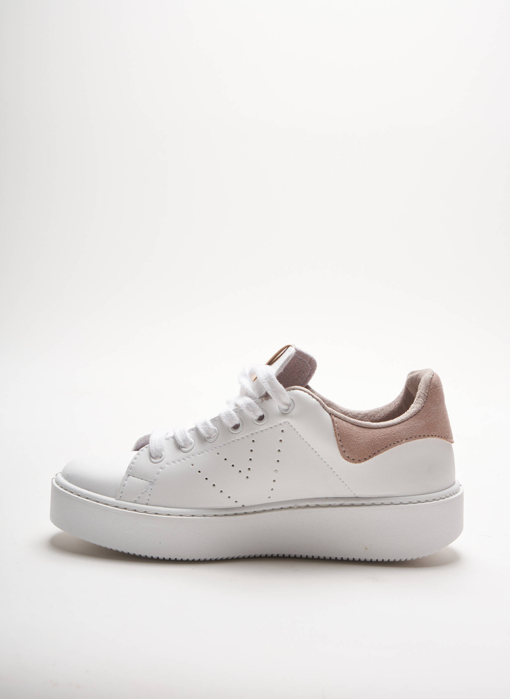 Victoria Baskets Femme couleur rose