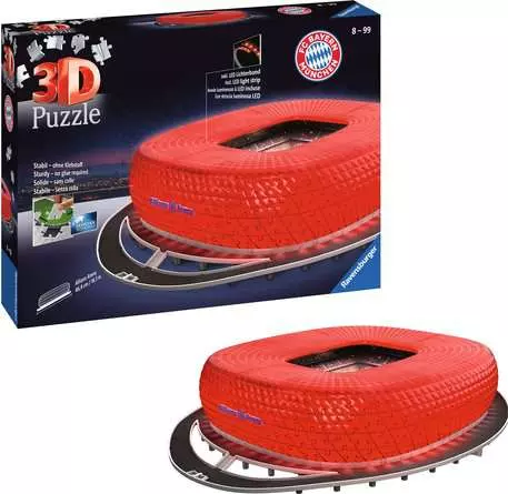 Ravensburger Allianz Arena bei Nacht