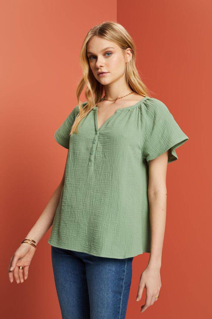 Blouses woven