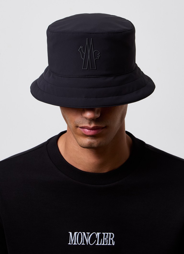 Moncler Bucket hat with logo