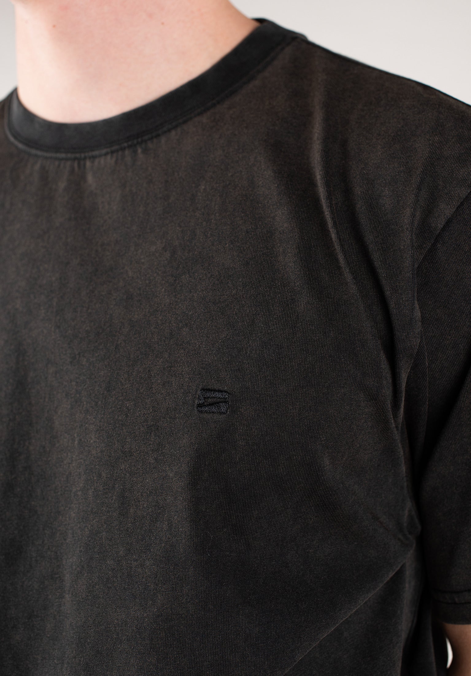 Easy Tee