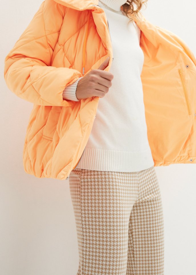 Steppjacke mit Kapuze