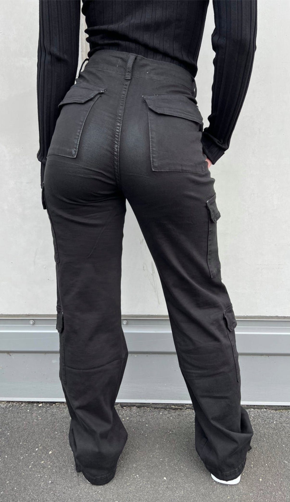 HELLO MISS Cargojeans DOUBLE POCKET WIDE CARGOHOSE MIT INNERE TUNNELZUG Double Poket