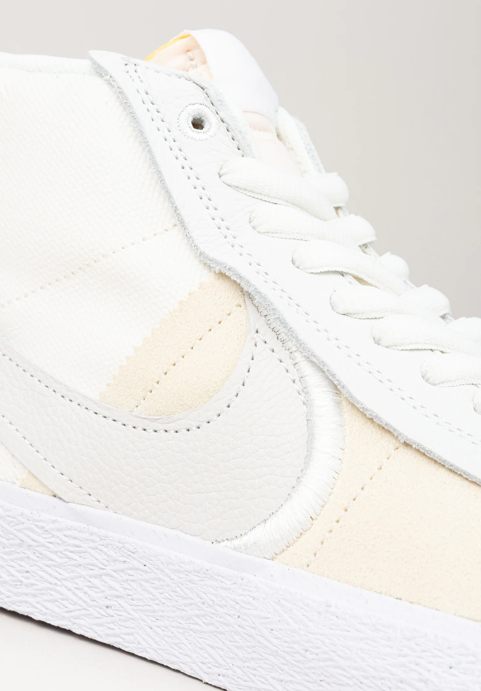 Zoom Blazer Mid Premium