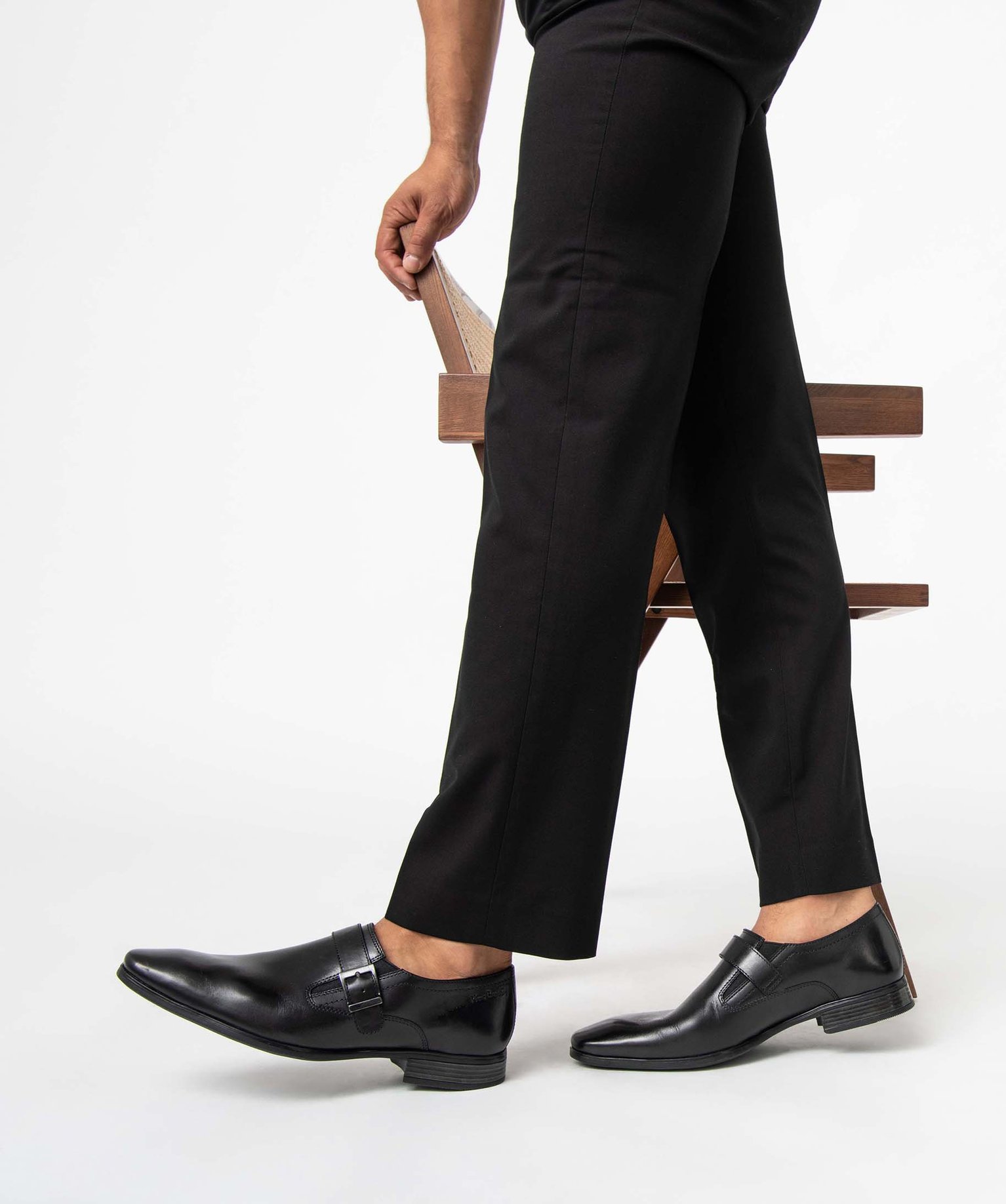 Derbies homme en cuir uni et bride à boucle – Pierre Cardin noir | GEMO