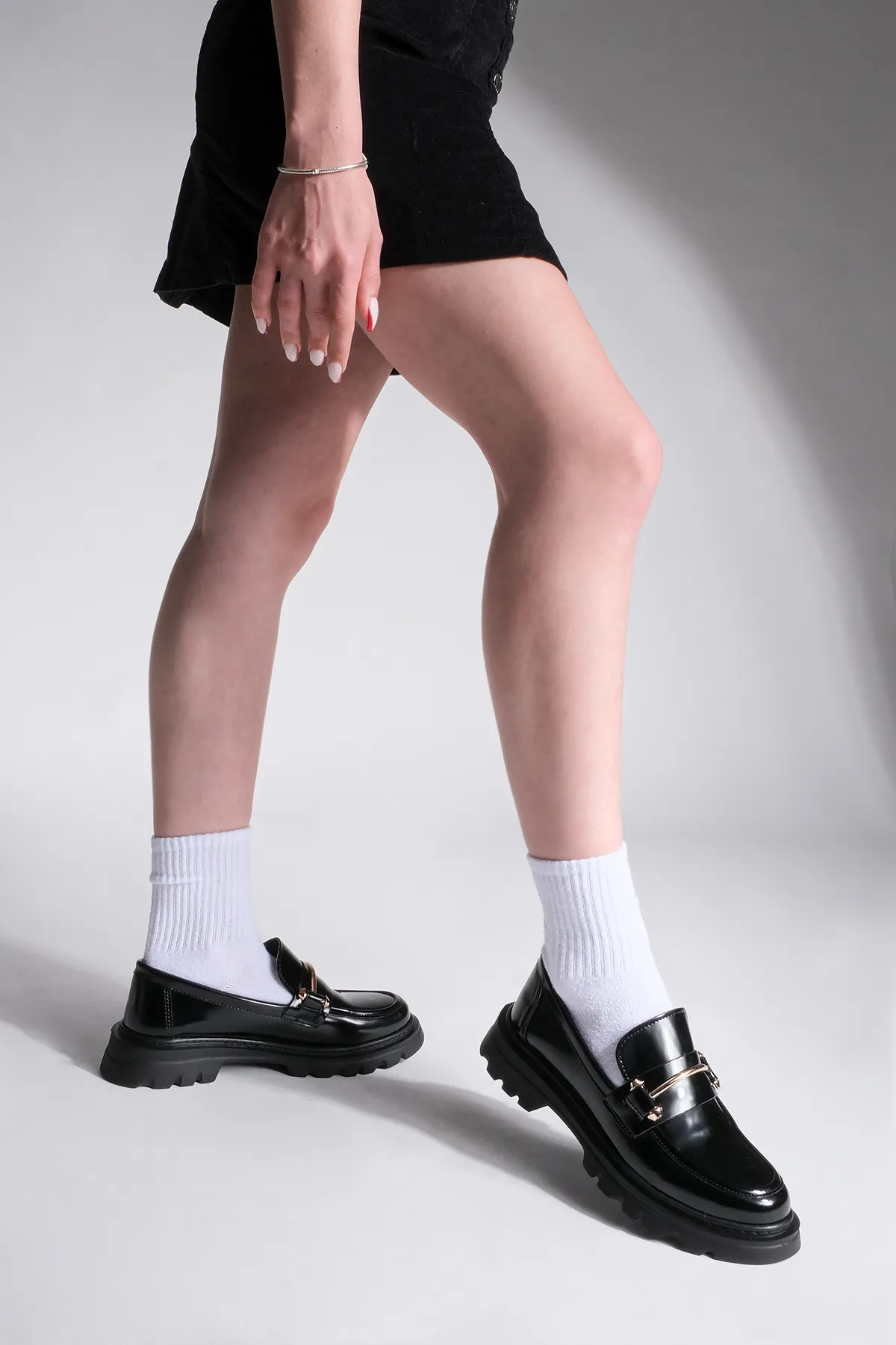 Marjin  Damen Loafer Dicke Sohle Kette Freizeitschuhe Zolez Schwarz Öffnung
